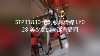 女人坑女人！④全新洗浴温泉酒店，女宾换衣室内部真实偸拍，女人可真不少，每个年龄段的都有，老少皆宜 (2)