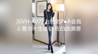  良家熟女阿姨开房偷情 面对镜头貌似表情还有点不自然 贵在真实