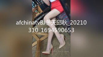 果体女仆专员,甜美高颜值小姐姐,大姨妈来了还要开秀,掰开血淋淋沐洱