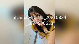 大奶美女吃鸡啪啪 身材不错 无毛鲍鱼肥嫩 在汽车上被黑祖宗无套猛怼 内射